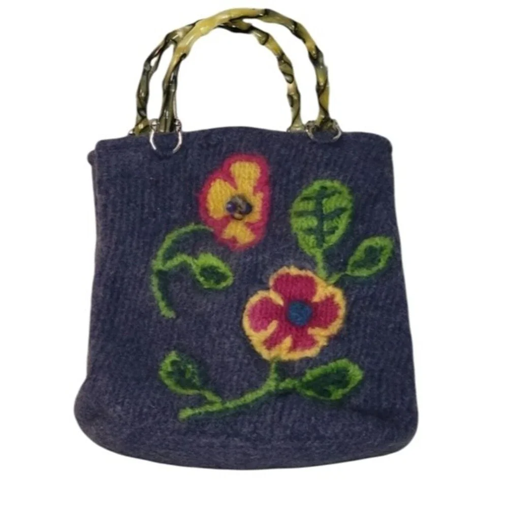Crochet Floral Handbag 11x10x5 Blue Pearl Handle Hand Crafted